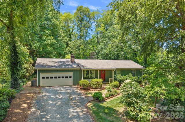 2099 Rock Springs Circle, Denver, NC 28037