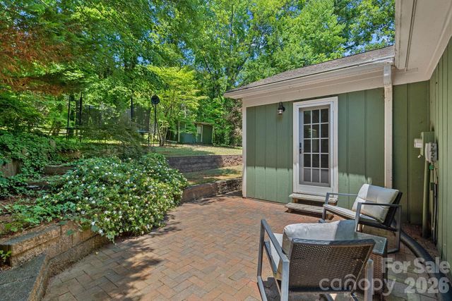 2099 Rock Springs Circle, Denver, NC 28037