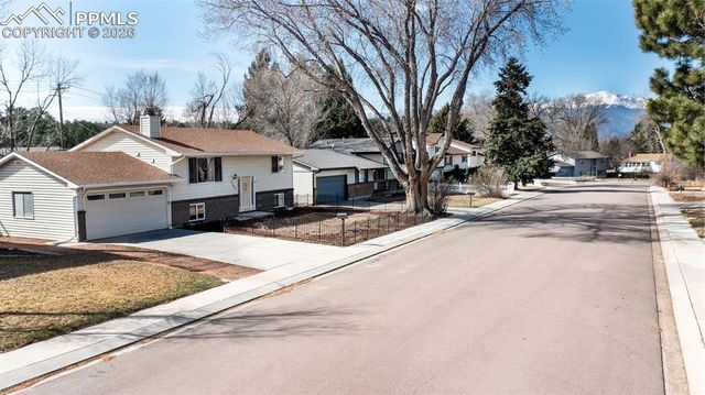 3103 Fireweed Drive, Colorado Springs, CO 80918