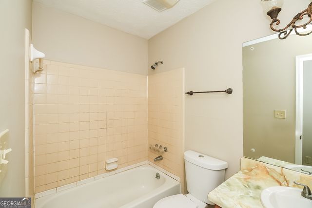 105 Shannon Chase Way, Fairburn, GA 30213