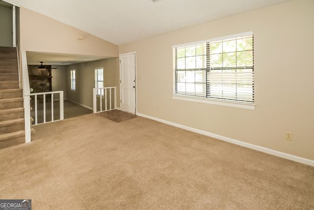 105 Shannon Chase Way, Fairburn, GA 30213