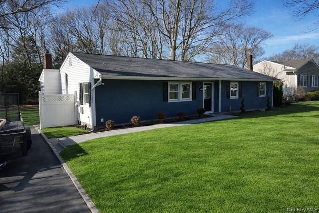 78 Juniper Avenue, Ronkonkoma, NY 11779