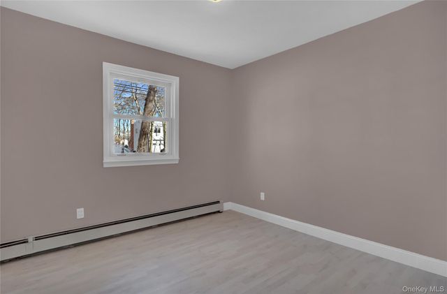 78 Juniper Avenue, Ronkonkoma, NY 11779