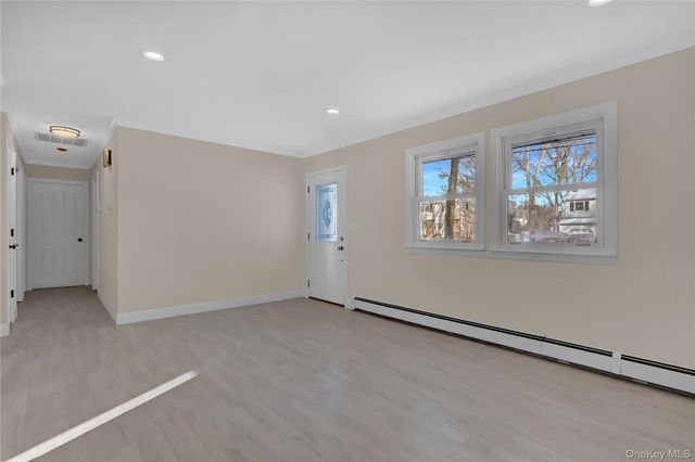 78 Juniper Avenue, Ronkonkoma, NY 11779