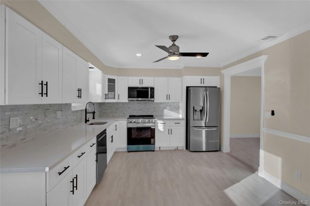 78 Juniper Avenue, Ronkonkoma, NY 11779