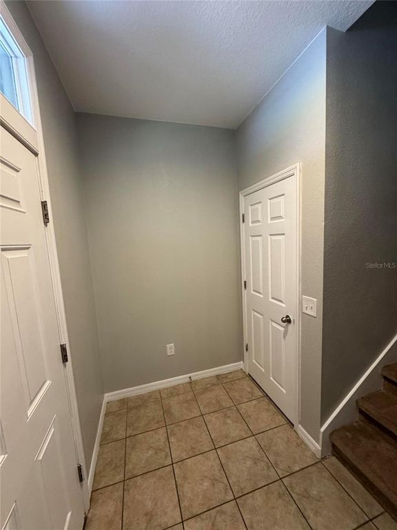 Image 12 of property listing at 11938 SILVERLAKE PARK DRIVE, Windermere, FL 34786