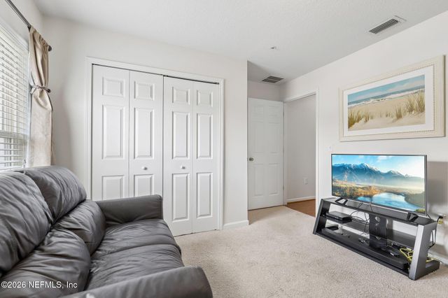 7039 DEER LODGE Circle 105, Jacksonville, FL 32256