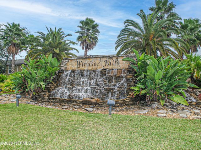 7039 DEER LODGE Circle 105, Jacksonville, FL 32256