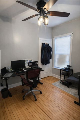 2046 N Narragansett Avenue, Chicago, IL 60639