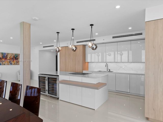 3101 S Ocean Drive 1608, Hollywood, FL 33019
