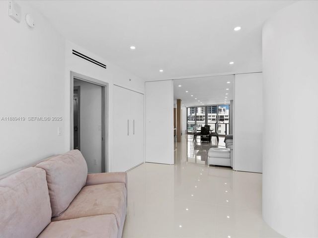 3101 S Ocean Drive 1608, Hollywood, FL 33019