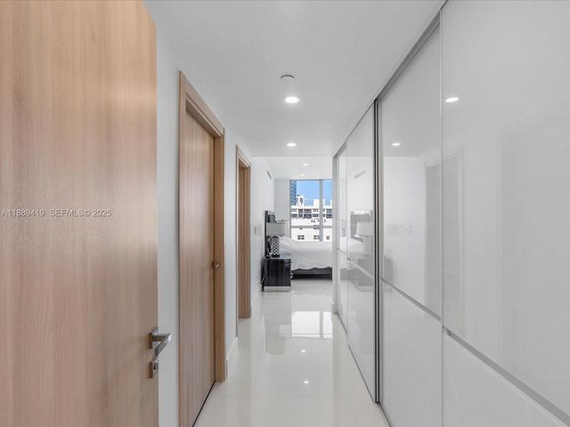 3101 S Ocean Drive 1608, Hollywood, FL 33019
