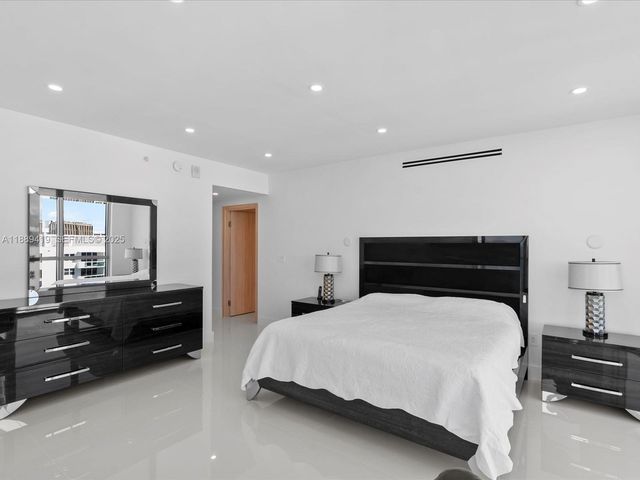 3101 S Ocean Drive 1608, Hollywood, FL 33019