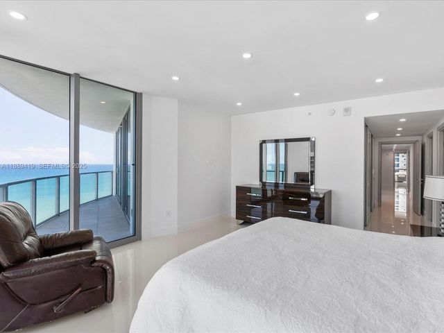 3101 S Ocean Drive 1608, Hollywood, FL 33019