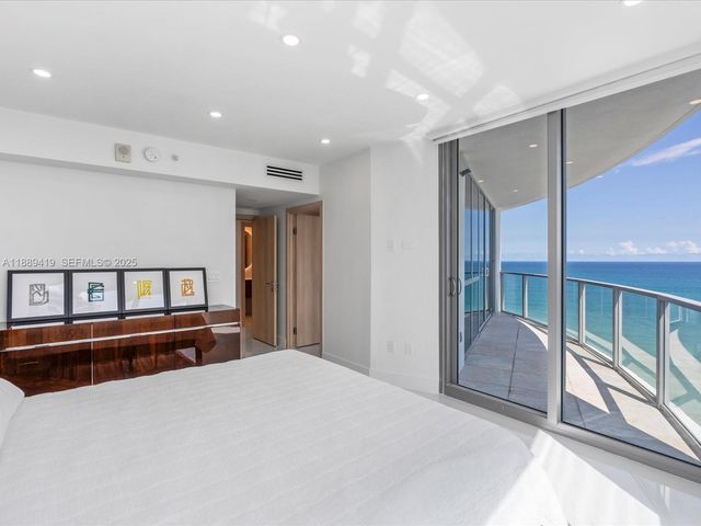 3101 S Ocean Drive 1608, Hollywood, FL 33019