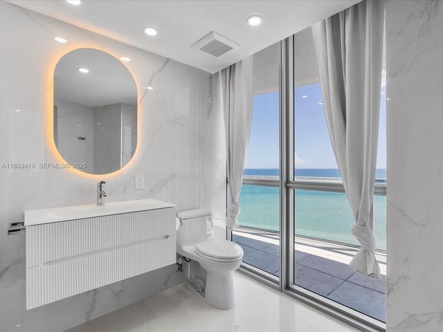 3101 S Ocean Drive 1608, Hollywood, FL 33019