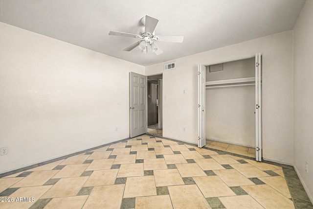1516 W SHANGRI LA Road, Phoenix, AZ 85029