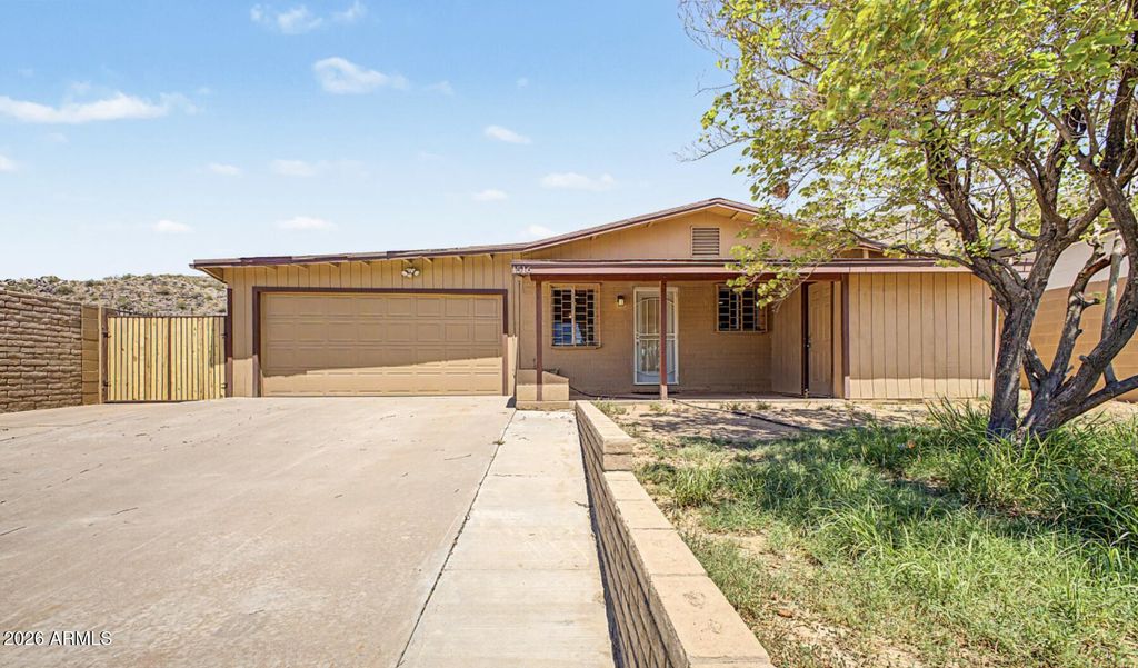 1516 W SHANGRI LA Road, Phoenix, AZ 85029 — photo 3