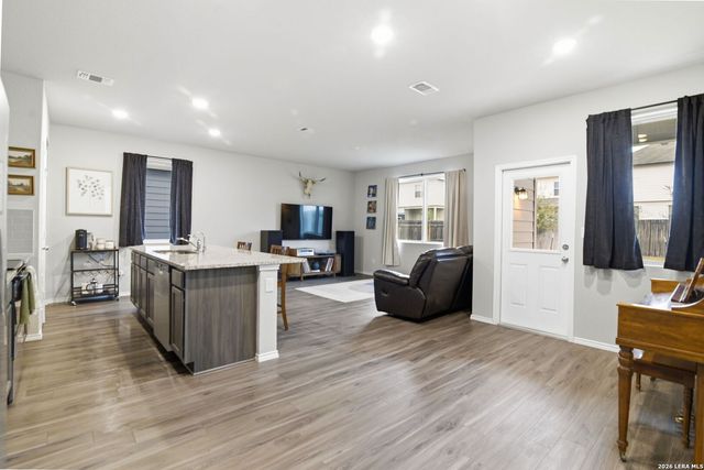 4414 Tourmaline, San Antonio, TX 78245