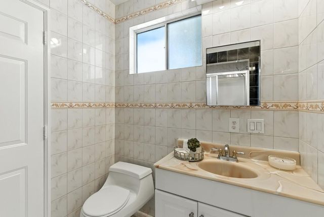 230 Rhine Street, San Francisco, CA 94112
