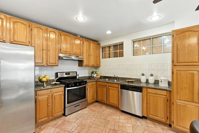230 Rhine Street, San Francisco, CA 94112