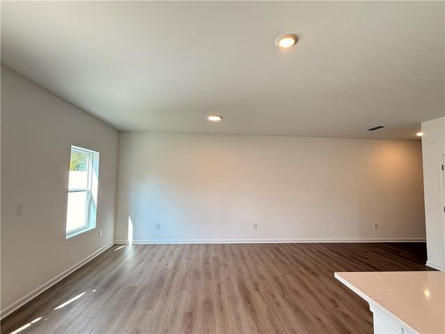 6748 Armonia Drive SW, Mableton, GA 30126