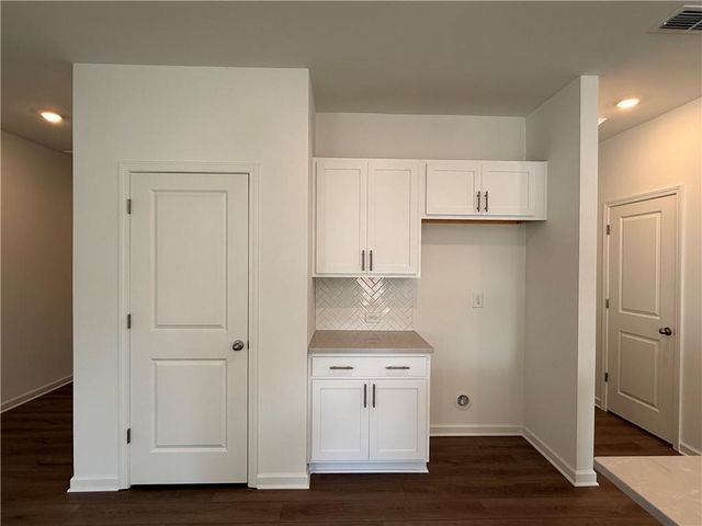 6748 Armonia Drive SW, Mableton, GA 30126