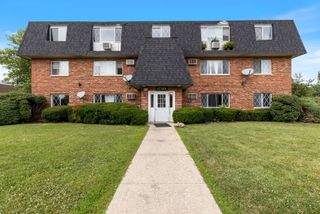 17138 71st Avenue 5, Tinley Park, IL 60477