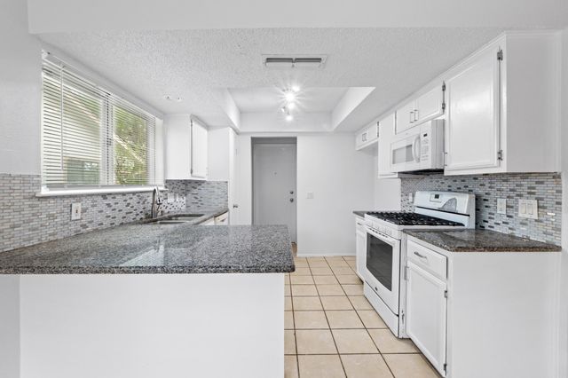 3509 Monument DR, Round Rock, TX 78681