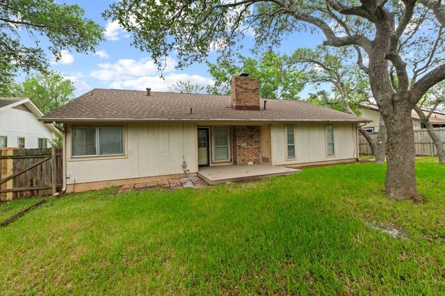 3509 Monument DR, Round Rock, TX 78681