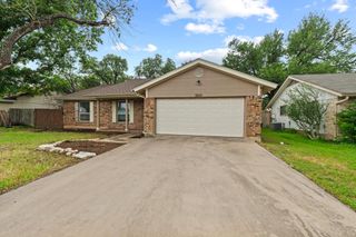 3509 Monument DR, Round Rock, TX 78681