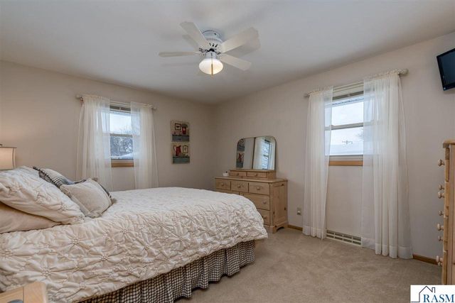 220 Alta Drive, Mankato, MN 56001