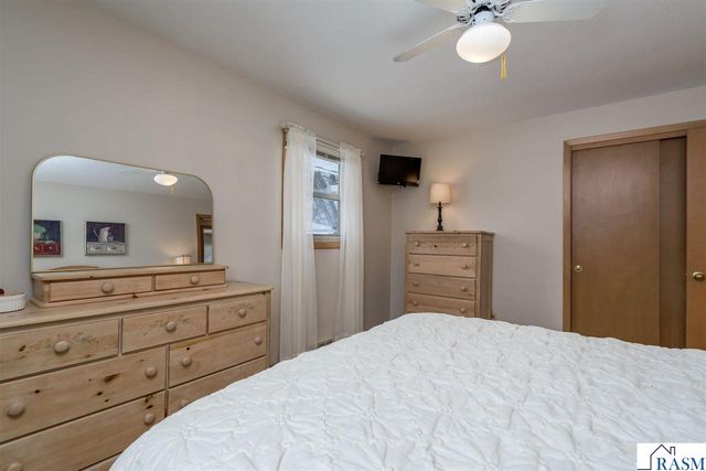 220 Alta Drive, Mankato, MN 56001