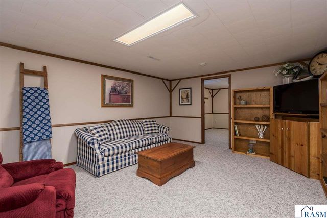 220 Alta Drive, Mankato, MN 56001