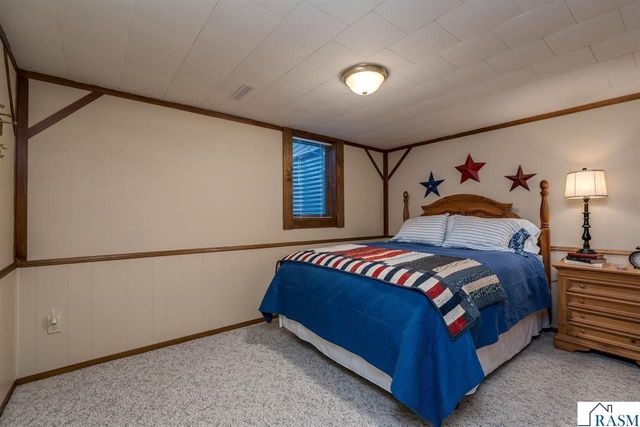 220 Alta Drive, Mankato, MN 56001