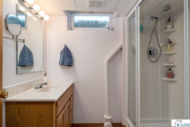 220 Alta Drive, Mankato, MN 56001