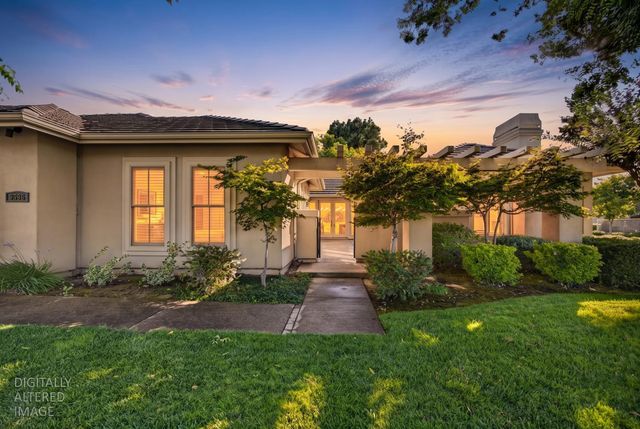 9596 Golf Course Ln, Elk Grove, CA 95758
