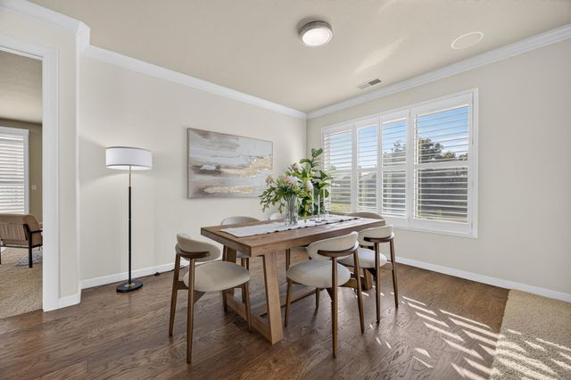 9596 Golf Course Ln, Elk Grove, CA 95758