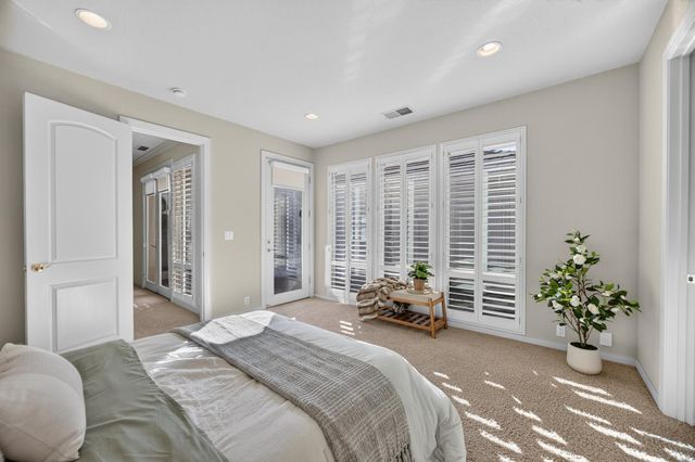 9596 Golf Course Ln, Elk Grove, CA 95758