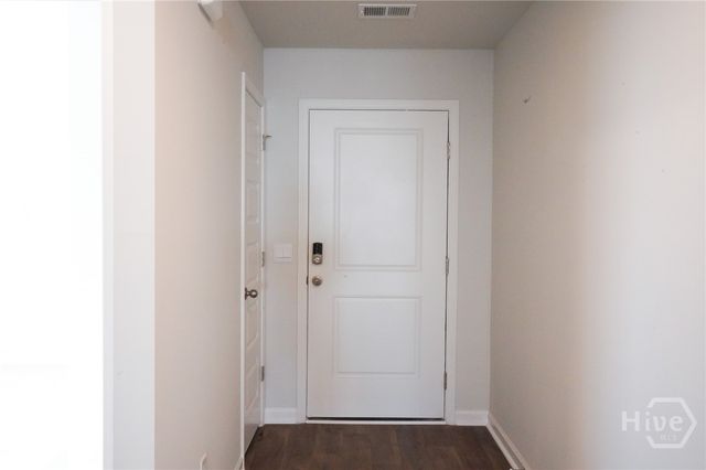 397 Coconut Drive, Bloomingdale, GA 31302