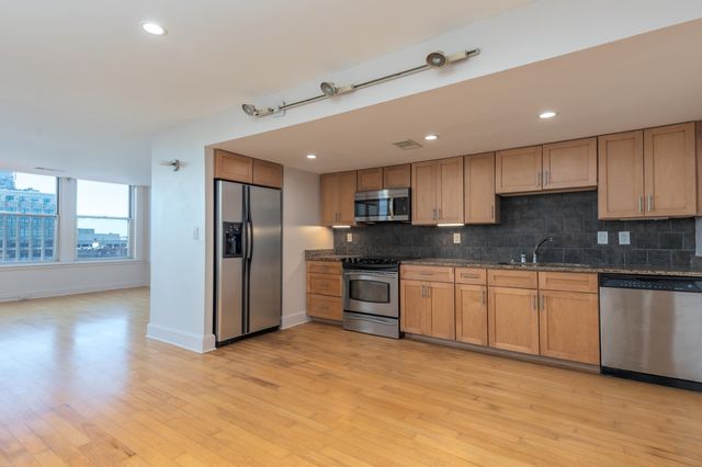 66 Monroe Ave Apt 1008, Memphis, TN 38103