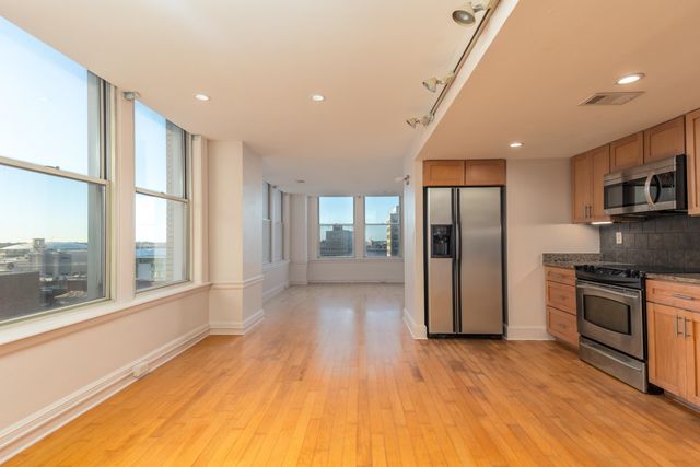 66 Monroe Ave Apt 1008, Memphis, TN 38103