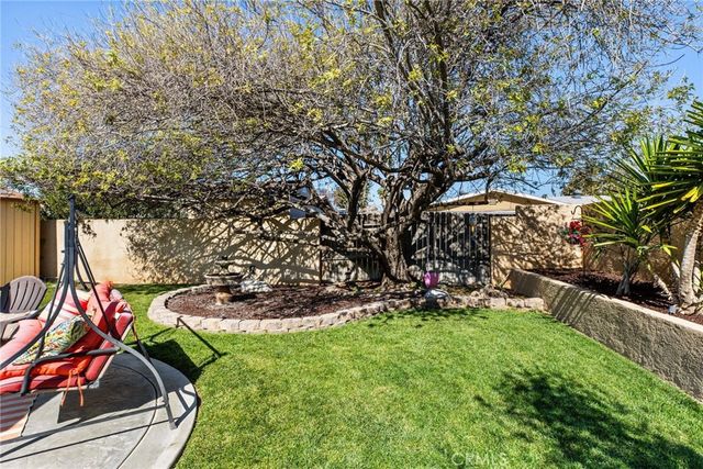 2372 Antigua Court, Hemet, CA 92545