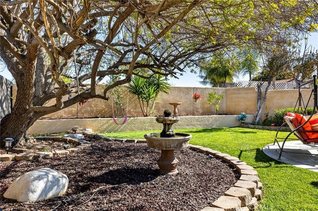 2372 Antigua Court, Hemet, CA 92545