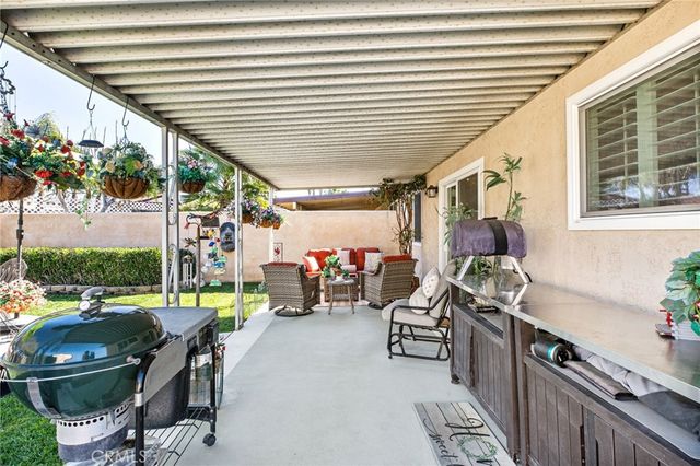 2372 Antigua Court, Hemet, CA 92545