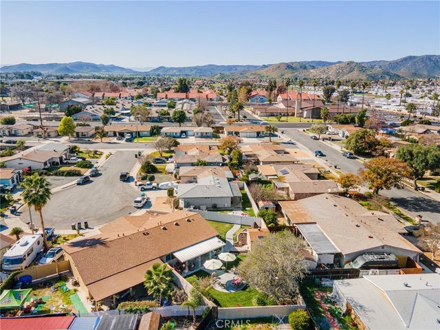 2372 Antigua Court, Hemet, CA 92545