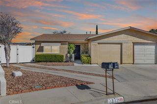 2372 Antigua Court, Hemet, CA 92545