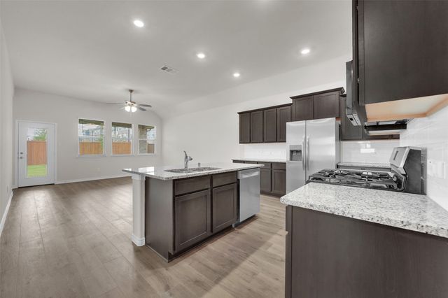 312 Pleasant Hill Lane, Fate, TX 75189
