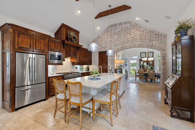 32203 River Park Drive, Magnolia, TX 77355