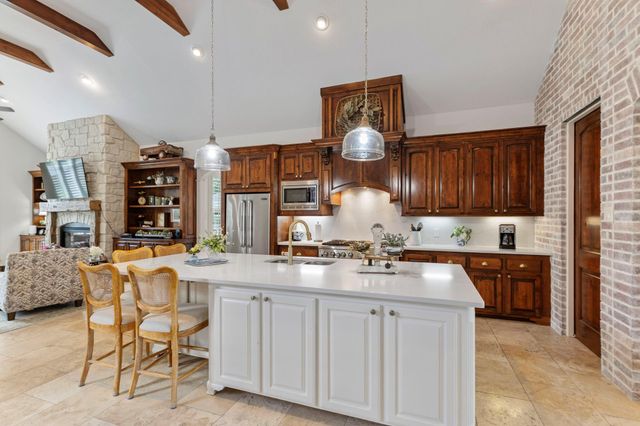 32203 River Park Drive, Magnolia, TX 77355